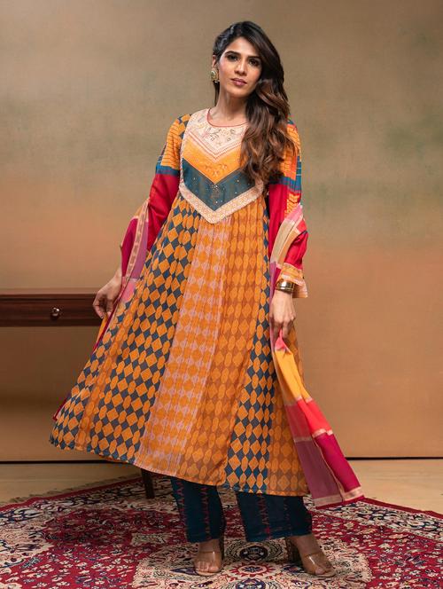 women printed long sleeve kurta pant with dupatta set - 22279286 - Very Small Image - 1