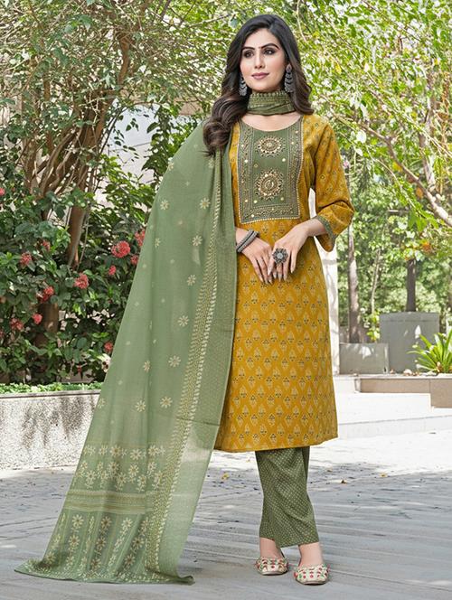 women printed three quarter sleeve kurta pant with dupatta set - 22286475 - Very Small Image - 1
