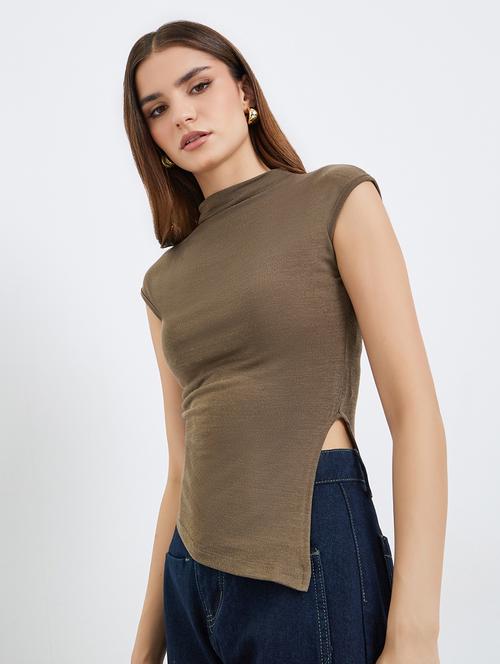 women solid sleevless asymmetric top - 22287864 - Very Small Image - 1