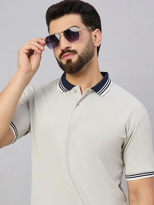 men solid short sleeve polo t-shirt - 22300261 - Very Small Image - 1
