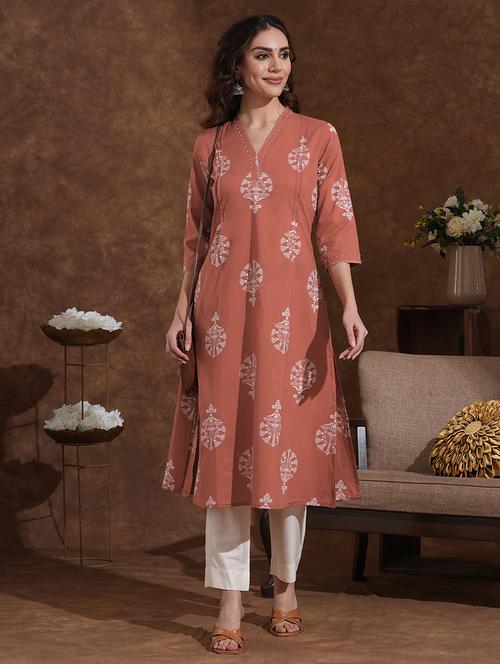 women printed three quarter sleeve a-line kurta - 22300541 - Very Small Image - 1