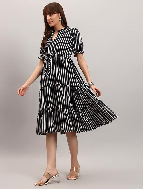 women striped short sleeve tiered dress - 22307826 - Very Small Image - 1