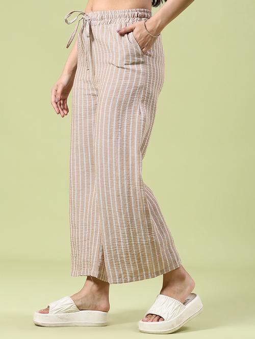 Women Striped Mid Rise Straight Palazzo - 22312098 - Very Small Image - 1