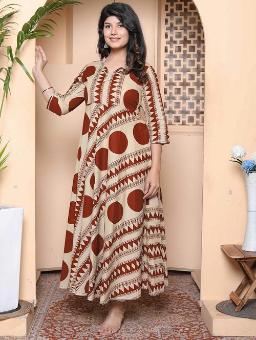 Women Printed Three Quarter Sleeve Anarkali Kurta - 22317758 - Very Small Image - 1