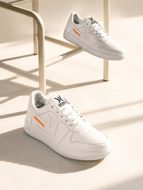 Men Solid Lace Up Sneaker - 22318551 - Very Small Image - 1