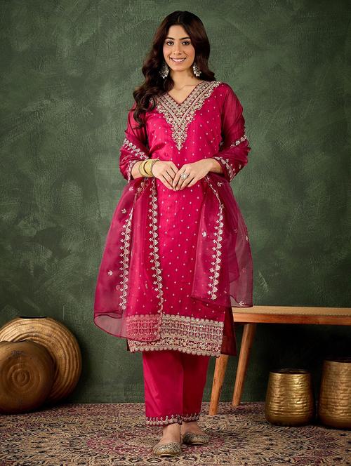women printed v neck kurta pant with dupatta set - 22322439 - Very Small Image - 1