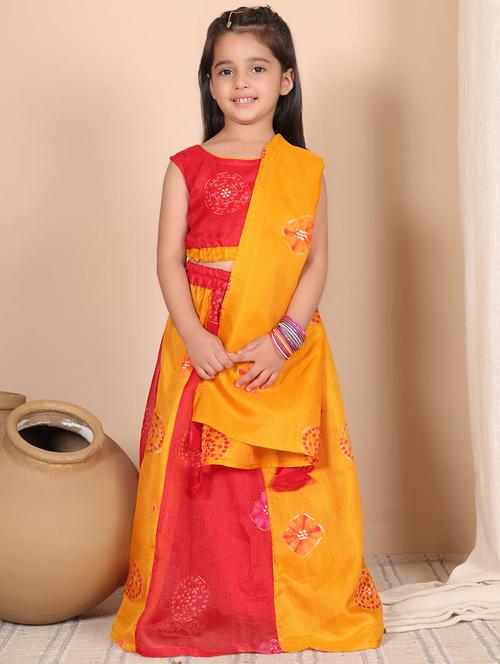 Girls Sleeveless Lehenga And Choli Set With Dupatta - 22329515 - Very Small Image - 1