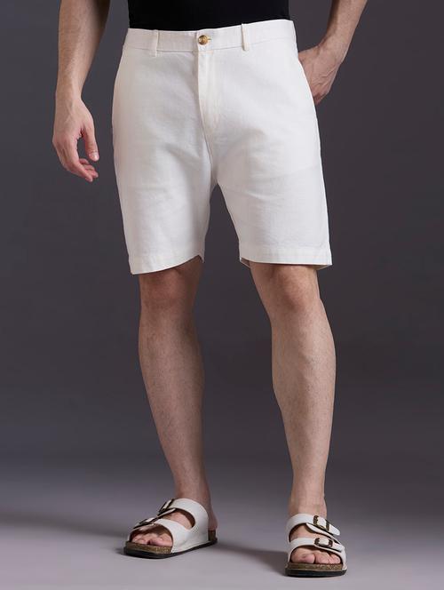 men solid mid rise regular fit shorts - 22337723 - Very Small Image - 1