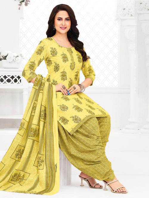 women printed three quarter sleeve kurta patiala with dupatta set - 22339346 - Very Small Image - 1