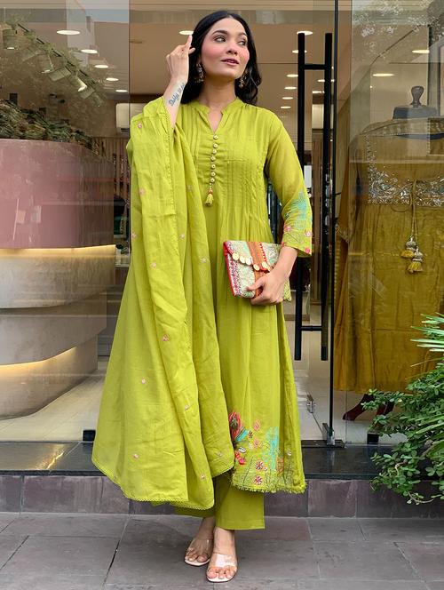 women solid with work three quarter sleeve kurta pant with dupatta set - 22379488 - Very Small Image - 1