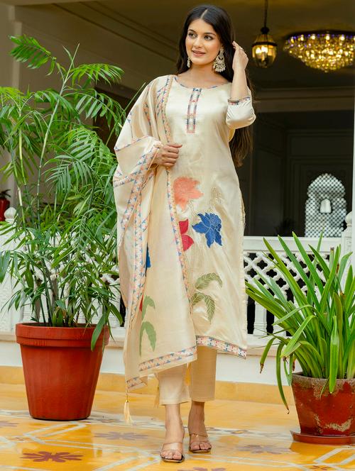 women solid with work three quarter sleeve kurta pant with dupatta set - 22379501 - Very Small Image - 1