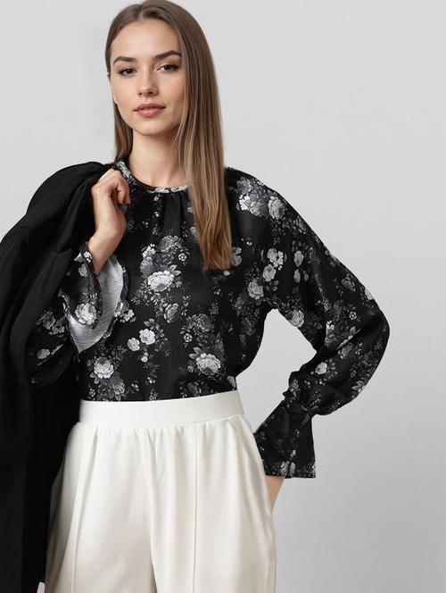 Women Printed Bell Sleeve Straight Top - 22392767 - Very Small Image - 1