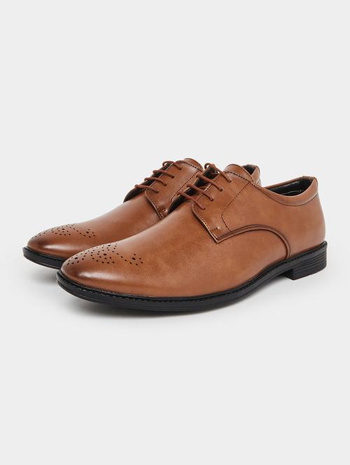 Men Solid Lace Up Brogues - 22394984 - Very Small Image - 1