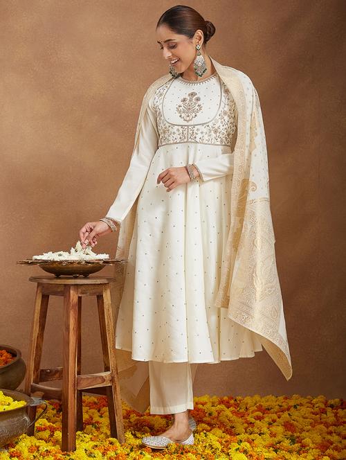 Women Off White Kurta Pant Set - 22440050 - Very Small Image - 1