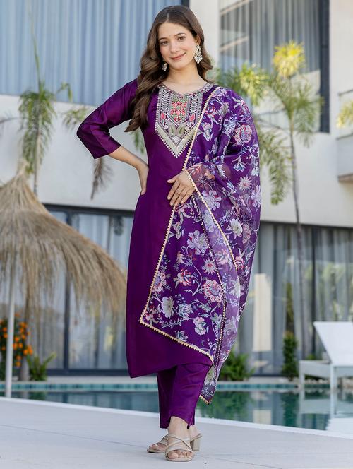 women purple self design  kurta pant set - 22451872 - Very Small Image - 1