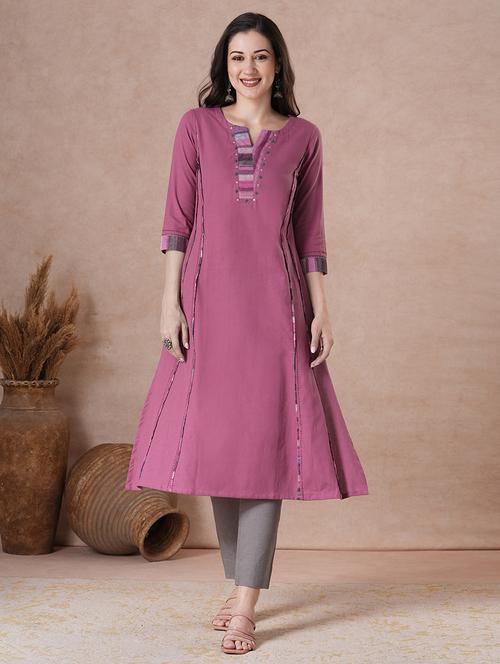 women three quarter sleeve straight kurta - 22463485 - Very Small Image - 1