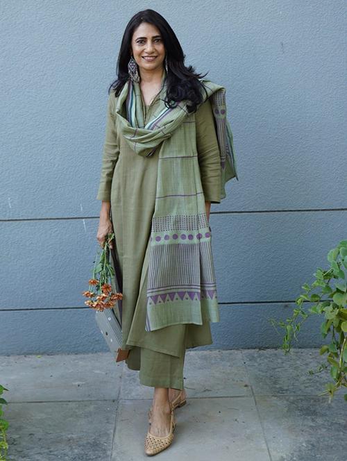 women green kurta dupatta set - 22466321 - Very Small Image - 1