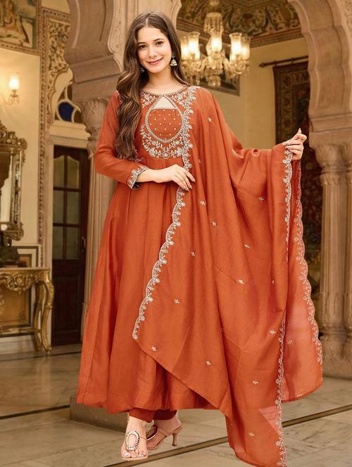 women self design rust suit set - 22471768 - Very Small Image - 1