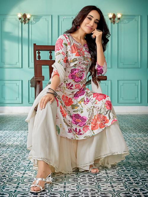 women printed three quarter sleeves kurta sharara set with dupatta - 22471829 - Very Small Image - 1