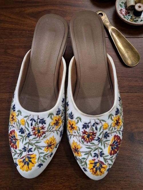 swelit atelier women white embroidered festive heels mules - 22480594 - Very Small Image - 1