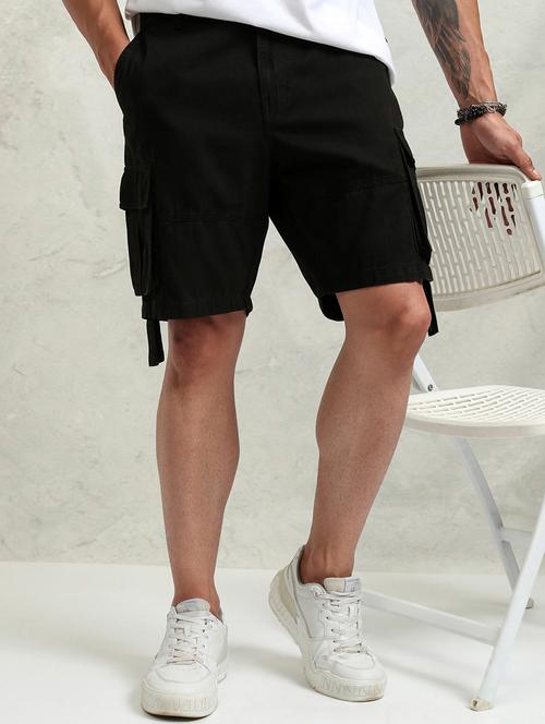 men solid mid rise regular fit cargo shorts - 22499602 - Very Small Image - 1