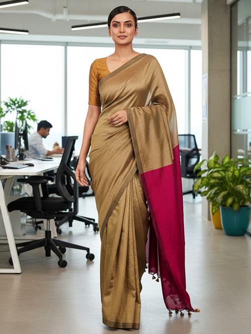 women solid handloom saree with blouse - 22505470 - Very Small Image - 1