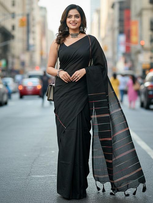 women striped handloom saree with blouse - 22505508 - Very Small Image - 1