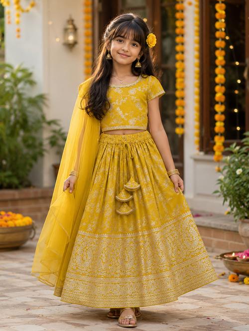 girls self design short sleeve lehenga choli set - 22518178 - Very Small Image - 1