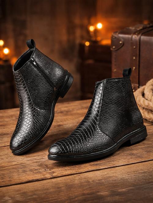 men black slip on boot - 22520912 - Very Small Image - 1