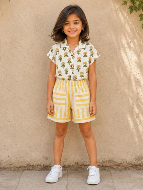 girls printed short sleeves top and shorts co-ord set - 22528768 - Very Small Image - 1