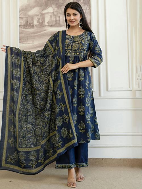 women printed three quarter sleeve kurta palazzo with dupatta set - 22542028 - Very Small Image - 1
