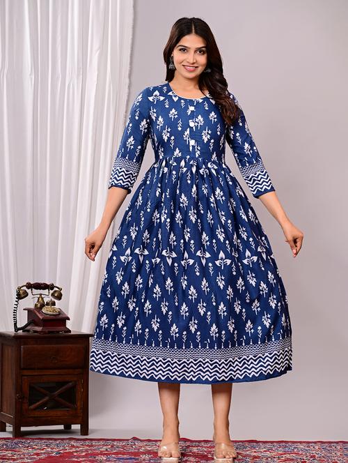 Women Printed Three Quarter Sleeves Flared Dress - 22565280 - Very Small Image - 1