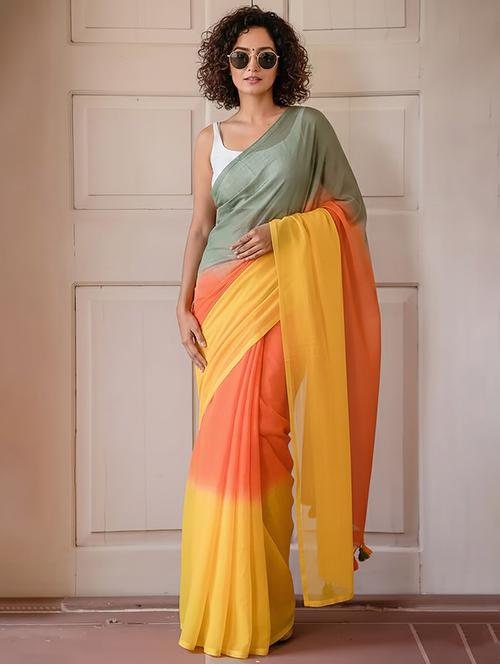 Women Printed Casual Wear Saree With Blouse - 22565642 - Very Small Image - 1