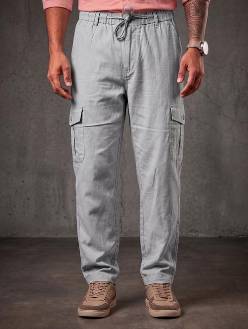 Men Solid Mid Rise Regular Fit Cargo Pant - 22570661 - Very Small Image - 1
