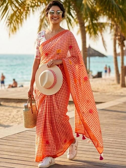 Women Printed Casual Wear Saree With Blouse - 22576638 - Very Small Image - 1