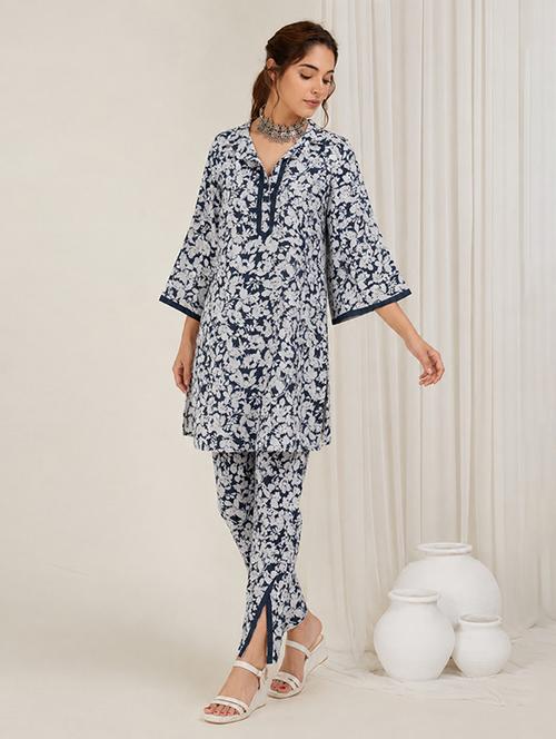 Women Printed Three Quarter Sleeves Ethnic Co-ord Set - 22579015 - Very Small Image - 1