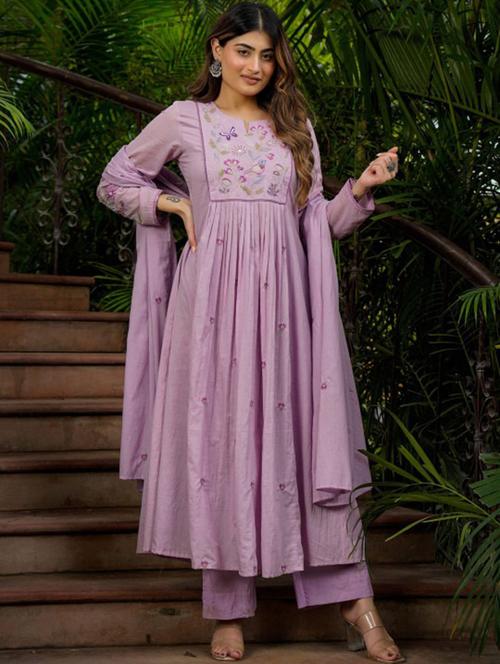 Women Embroidered Long Sleeves Kurta Pant Set With Dupatta - 22616716 - Very Small Image - 1