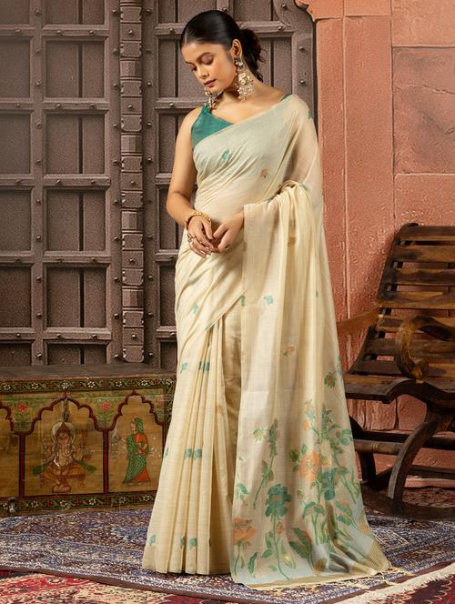 Women Self Design Handloom Saree With Blouse - 22704321 - Very Small Image - 1