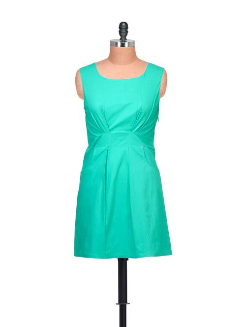 Green Sheath Dress - 33763 - Very Small Image - 1