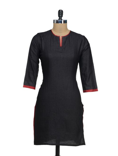 classic black & red silk kurta - 35529 - Very Small Image - 1