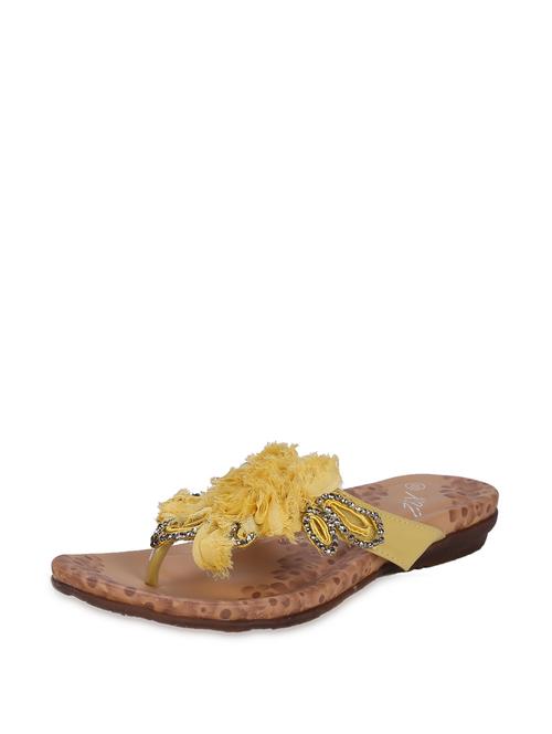 elegant yellow flats - 44093 - Very Small Image - 1