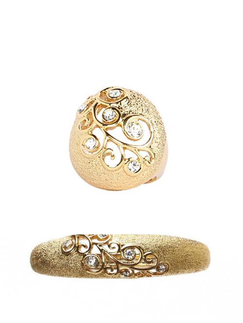 golden leaf patterned bracelet - 46342 - Very Small Image - 1