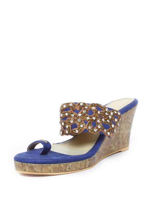 antique zari work wedges - 47875 - Very Small Image - 1