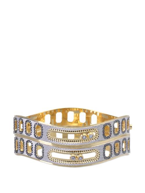 interesting shape dancing bangle - 58400 - Very Small Image - 1