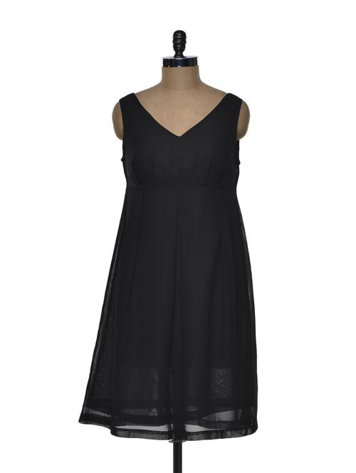 classic black dress - 74926 - Very Small Image - 1