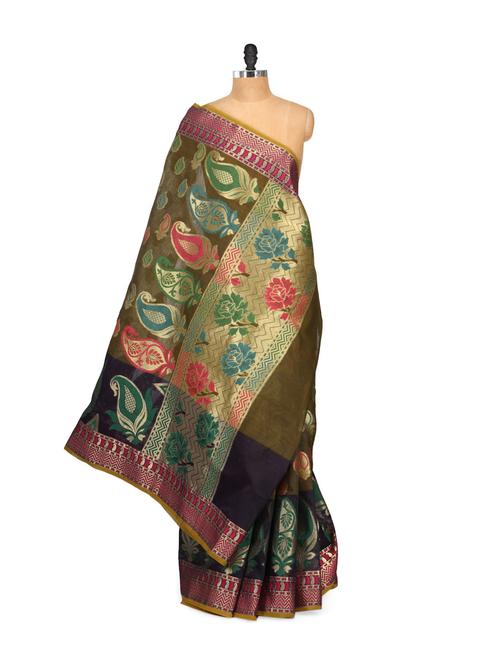 Mehendi Green Saree with Exquisite Pallu - 848214 - Very Small Image - 1