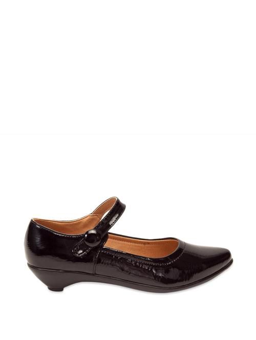 black pointy shoes - 898578 - Very Small Image - 1
