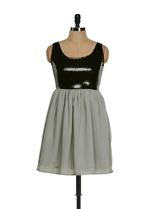 grey and black sequined dress - 901559 - Very Small Image - 1