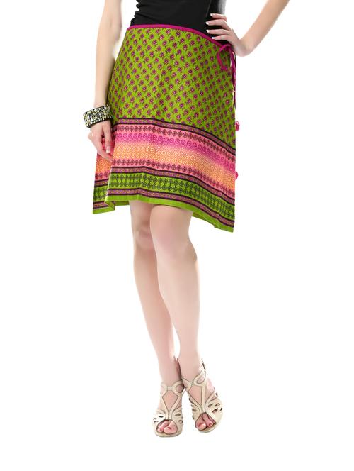 Green cotton skirt with pink prints - 906633 - Very Small Image - 1