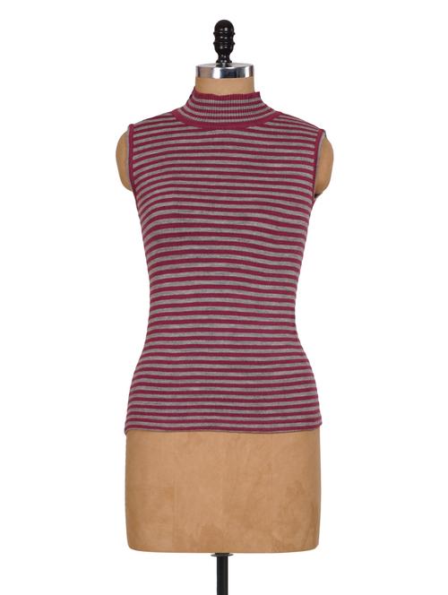 sleeveless pink knitted winter top - 908569 - Very Small Image - 1